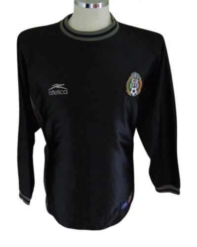 Mexico 2001 GK 2 Kit